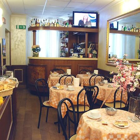 Hotel Marco Polo Roma Ngoại thất bức ảnh