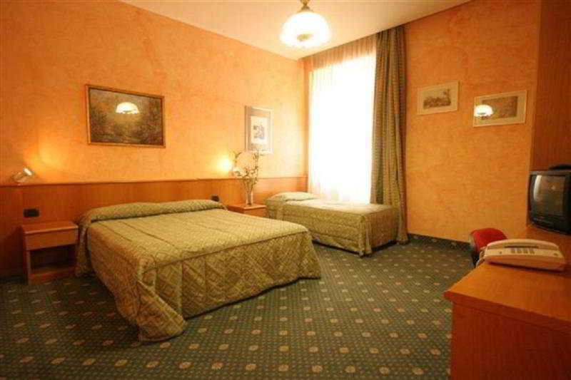 Hotel Marco Polo Roma Ngoại thất bức ảnh